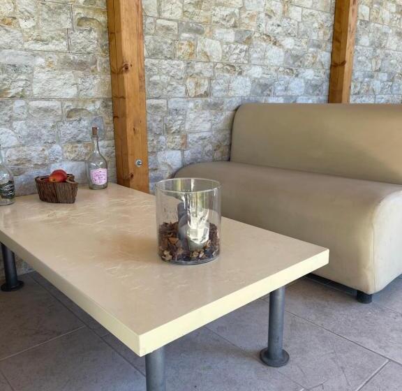 ویلای 1 خوابه با چشم‌انداز دریا, Villa Acquabella