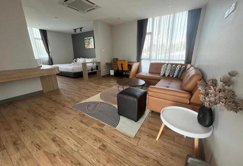 스위트, โรงแรม เดอะโมเดล การ์เด้น