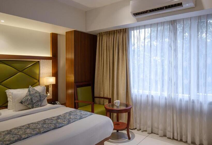 Номер Superior, Gold Crest Suites