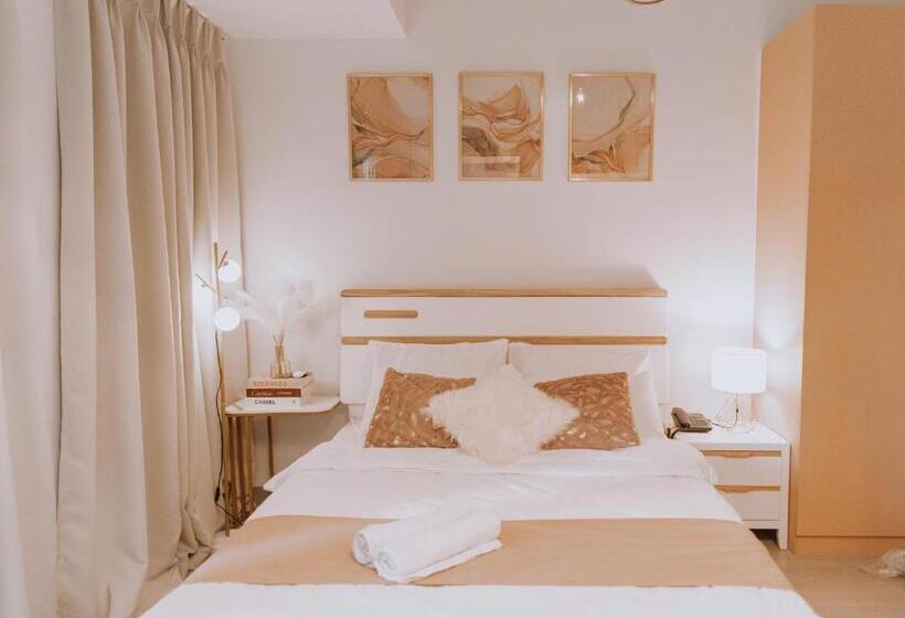 침실 1개 발코니 아파트, Uptown Parksuites Elegant 1br With Balcony And Washer