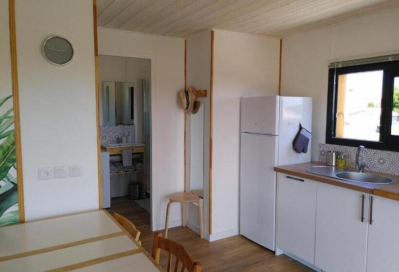Семейное Студио, Maison Sur Pilotis