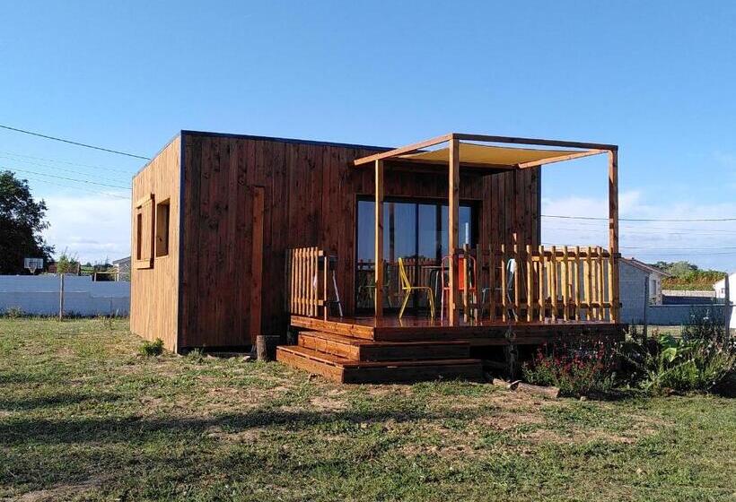 Семейное Студио, Maison Sur Pilotis