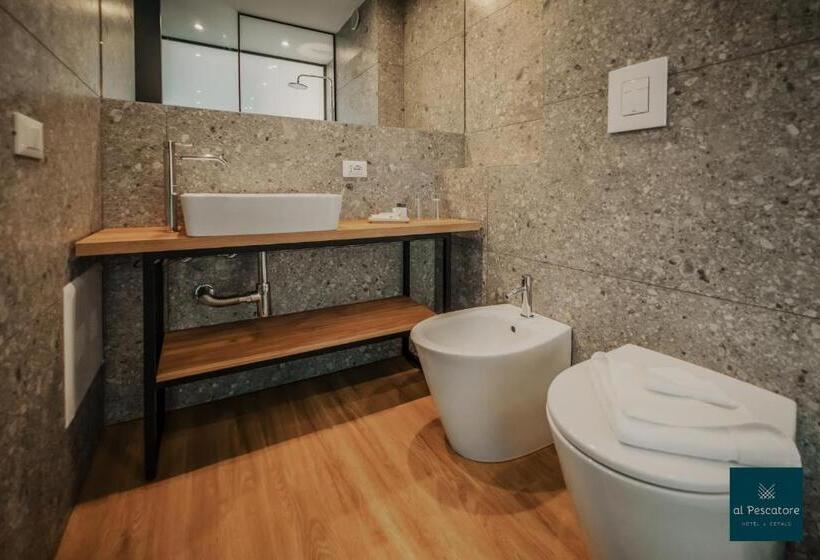 高级海景房, Al Pescatore Suites