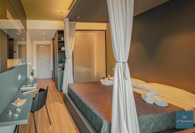 高级海景房, Al Pescatore Suites