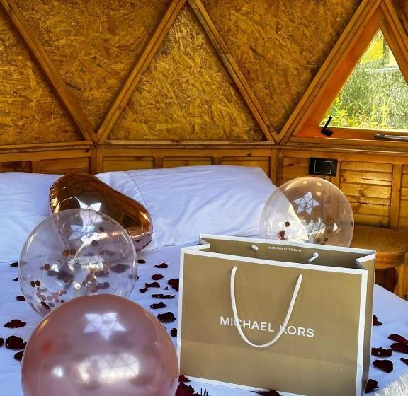 Номер Стандарт с Гидромассажем, Glamping Shalom