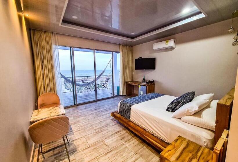 자쿠지 스위트, Boutique El Mirador