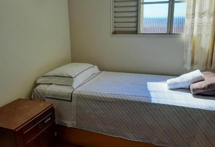غرفة إقتصادية, Atalho Guest House