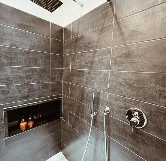 デラックスルーム, Kero Luxury Rooms