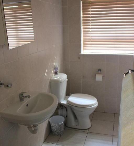 Дом 2 Спальни, Three Arches Guesthouse