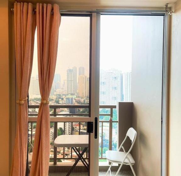 Апартаменты 1 Спальня, Prisma Residences By La Casa Staycation