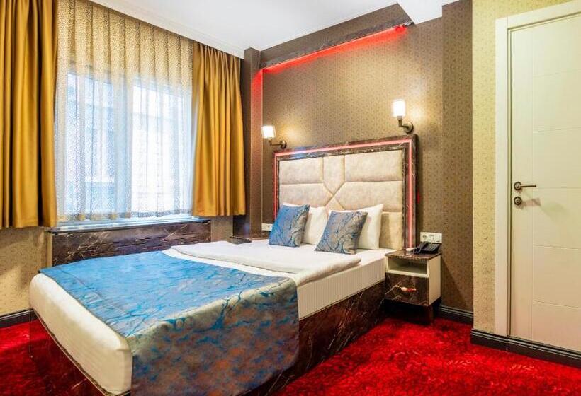수피리어 스위트, Sisli Form