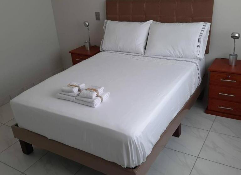 스탠다드 룸, Hospedajesperú