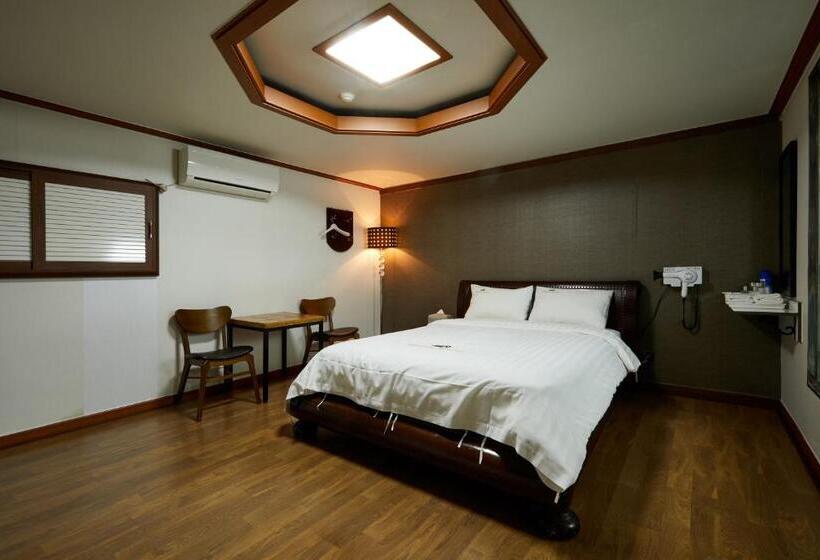 스탠다드 룸, Buantreehotel Blackhouse