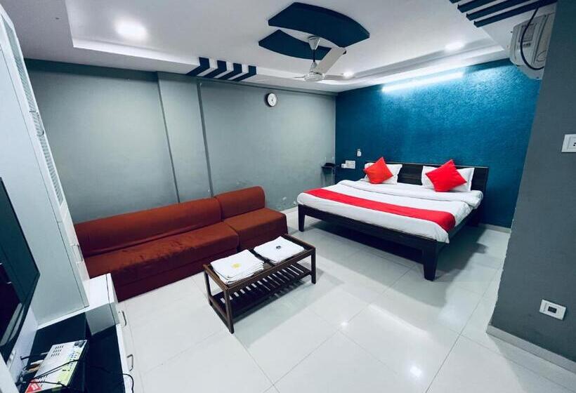 Номер Deluxe, Lake View Dabhoi