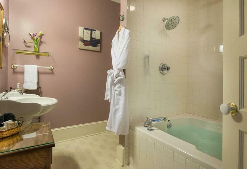 Стандартный Номер Кровать Кинг, Steeles Tavern Manor