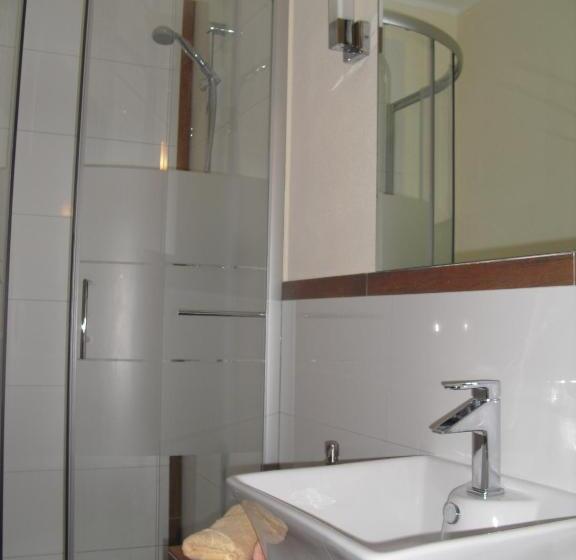 Comfort room with balcony, Gasthof Zum Lahntal