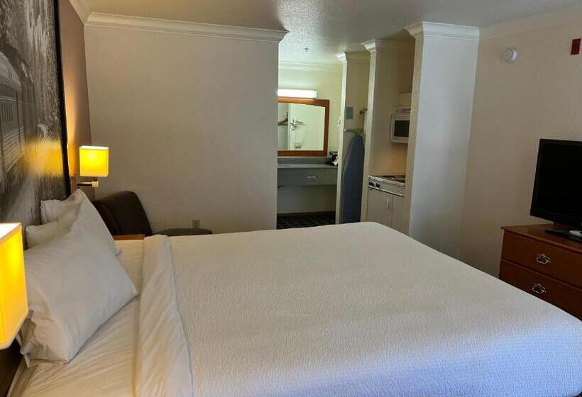 수피리어 스튜디오, Creekside Inn & Suites