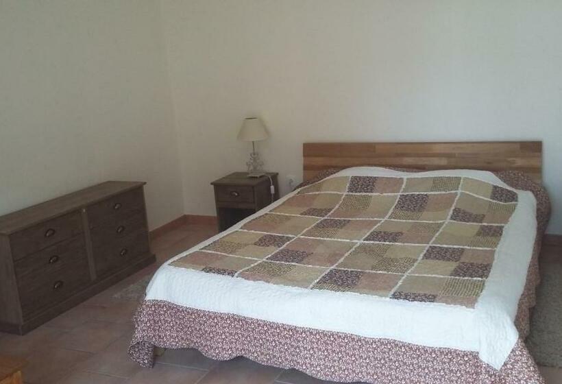 Номер Стандарт Вид на Сад, Relais Du Haget