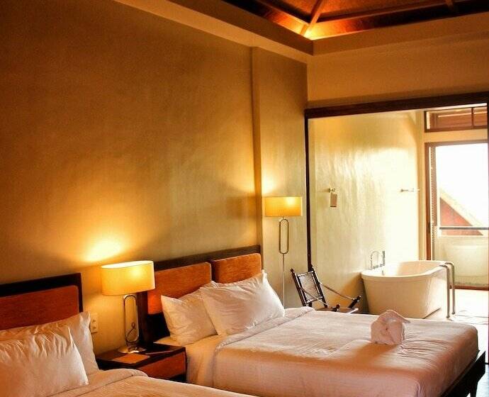 デラックスルーム, Bravo Resorts  Munting Paraiso
