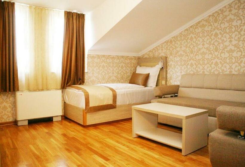 1 Bedroom Apartment, Elegance