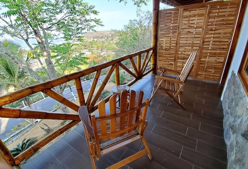 بانگلوی استاندارد با چشم‌انداز دریا, Nativa Bambu Ecolodge