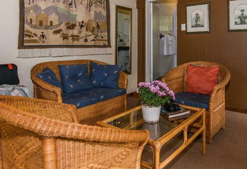 Номер Стандарт, Random Harvest Country Cottages