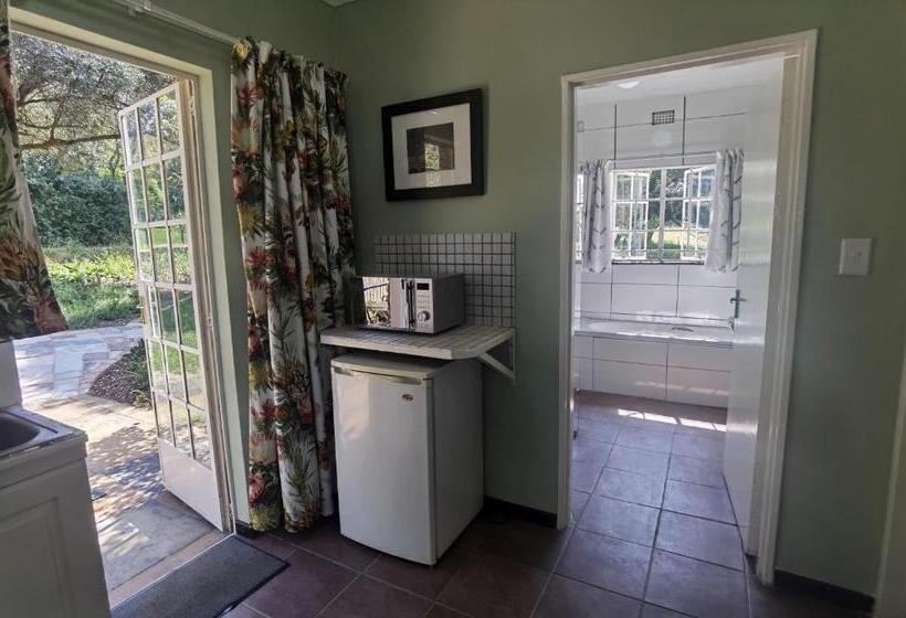 Номер Deluxe, Random Harvest Country Cottages