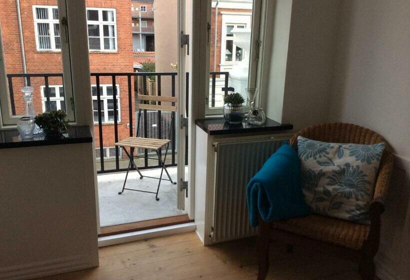 Номер Стандарт, Sweethome Guesthouse
