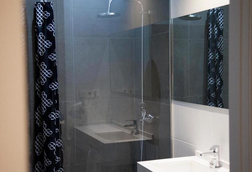 آپارتمان 1 خوابه, Flats Friends Soho Suites