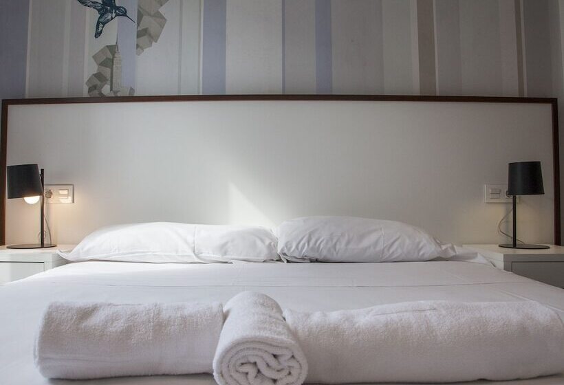 آپارتمان 3 خوابه, Flats Friends Soho Suites