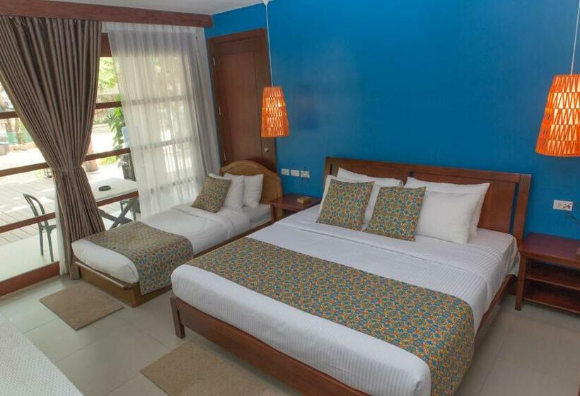 수피리어 트리플 룸, Karancho Beach House