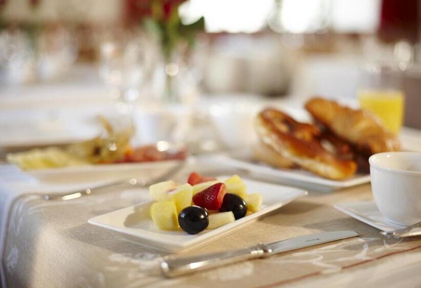 Люкс Повышенной Комфортности, Boutique Hotel Zur Post