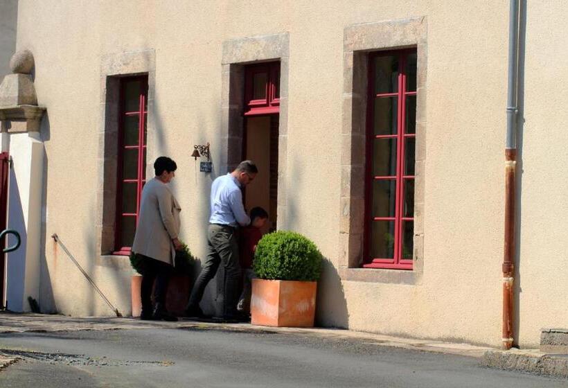اتاق استاندارد چهارنفره با چشم‌انداز باغ, Moulin Pont Vieux Chambres D Hôtes
