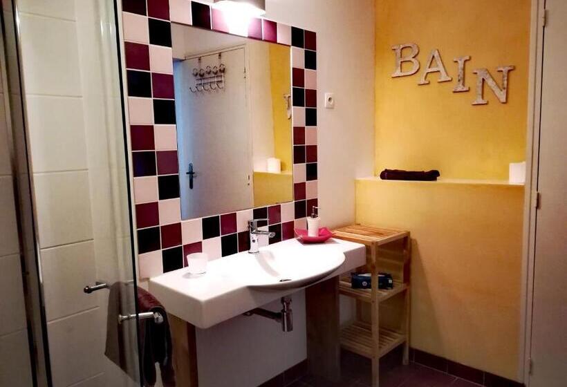اتاق استاندارد با تخت بزرگ, Moulin Pont Vieux Chambres D Hôtes