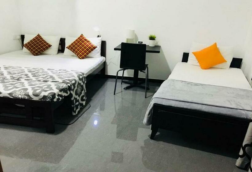家庭房间共用浴室, House Of Seya