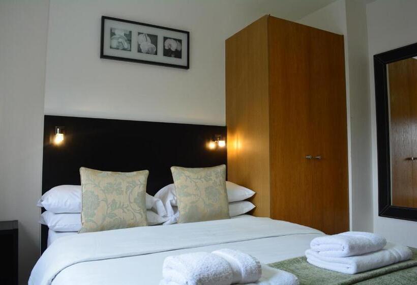 Студия Классика, Studios2let   North Gower