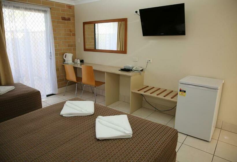 패밀리 룸, Emerald Central Palms Motel
