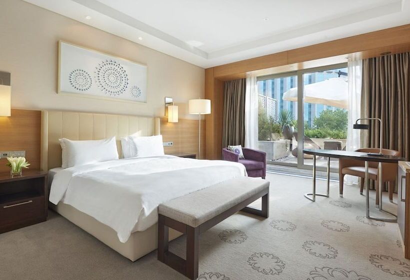 اتاق لوکس با تراس, Hyatt Regency Tashkent