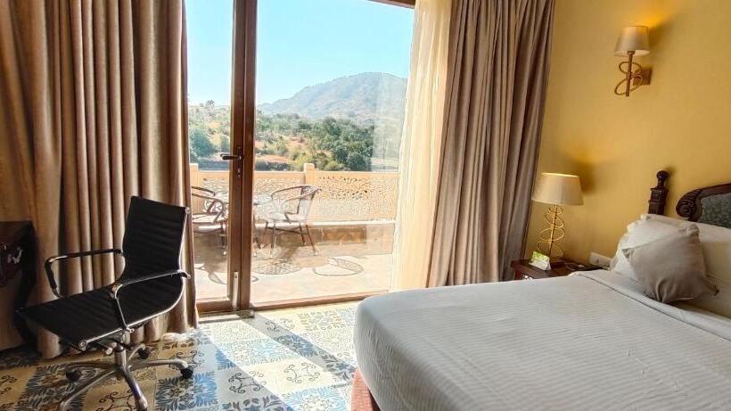 디럭스 룸, Raajsa Resort Kumbhalgarh