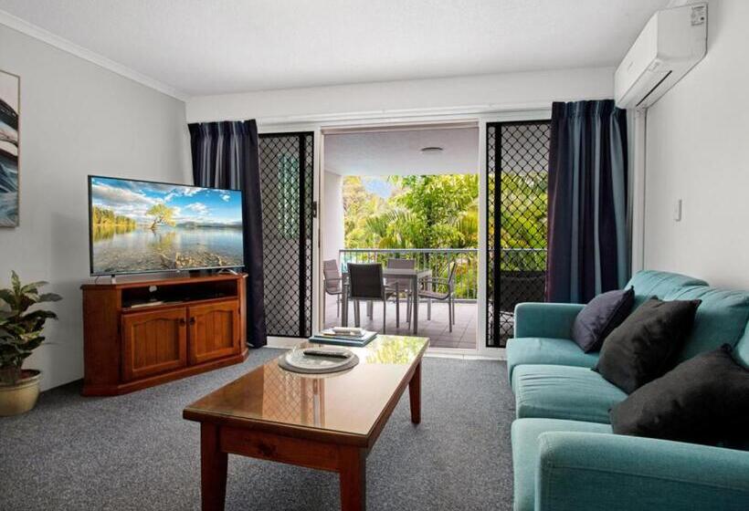 شقة غرفة واحدة, Riviera Resort