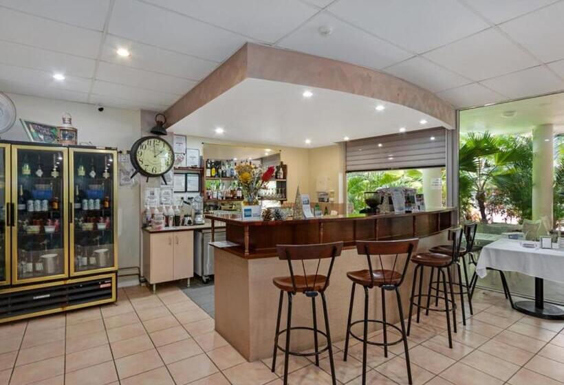 شقة غرفتين, Riviera Resort