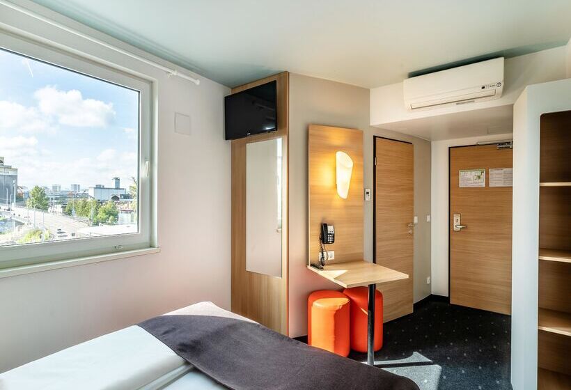 Номер Стандарт, B&b Hotel Weil Am Rhein/basel