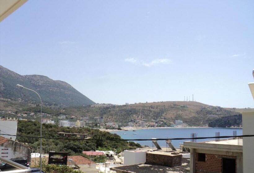 带海景的复工套房, Vila Kosteli