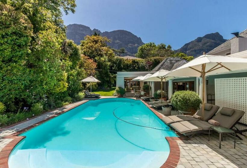 غرفة ديلوكس مطلّة علي الحديقة, Fernwood Manor Boutique Guest House