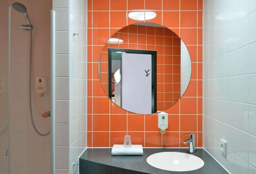 Номер Стандарт Трехместный, B&b Hotel Leipzig City