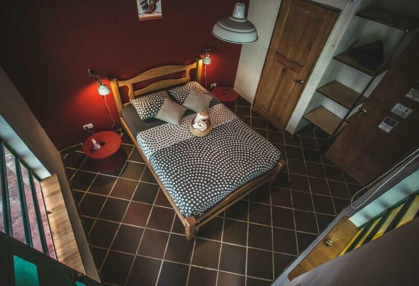 Кровать в Общей Комнате, Finca Hostal Bolivar   Casa Maracuya