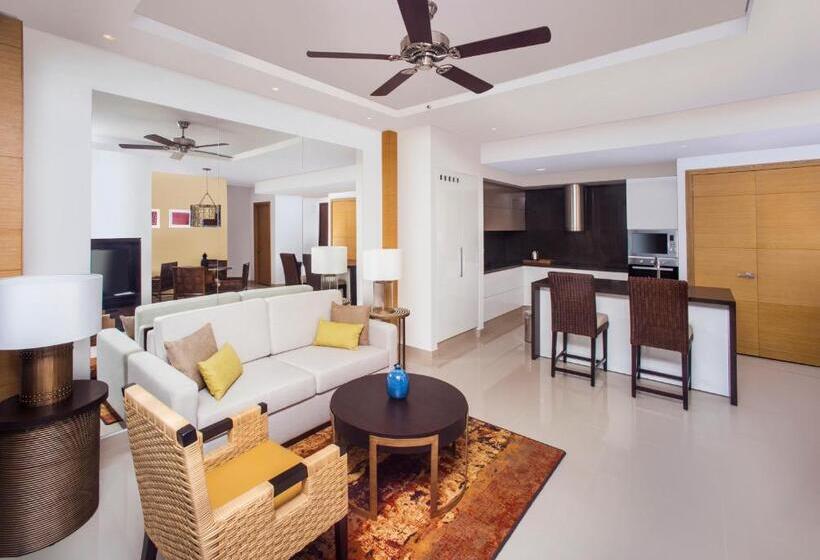 1 Bedroom Apartment Sea View, Hyatt Regency Cartagena