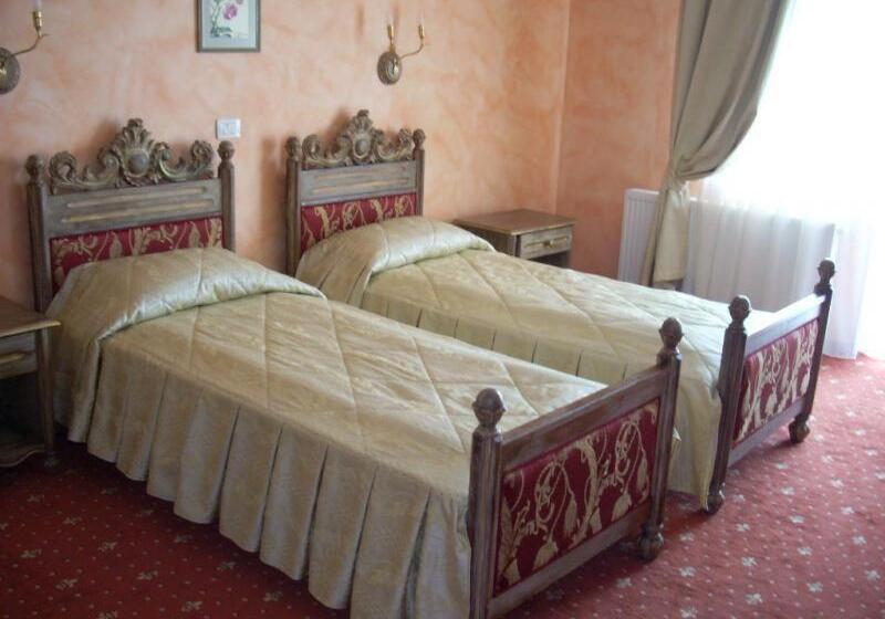 Номер Стандарт с Балконом, Royal