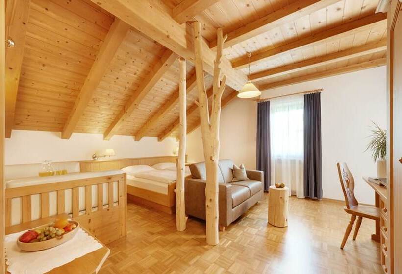 غرفة سوبيريور, Alpin Stile