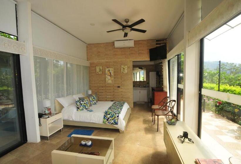 جناح جونيور مزوَّد بشرفة, Casa Ambrosia